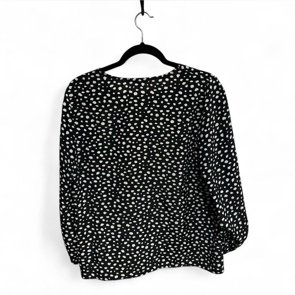 Gibson Black and White Dotted Blouse - Picture 4 of 7